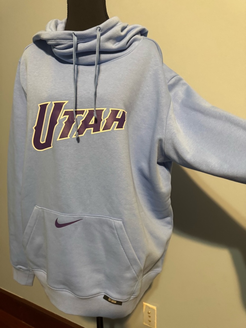 NWT Nike Light Blue Women's Pullover Hoodie with Tag